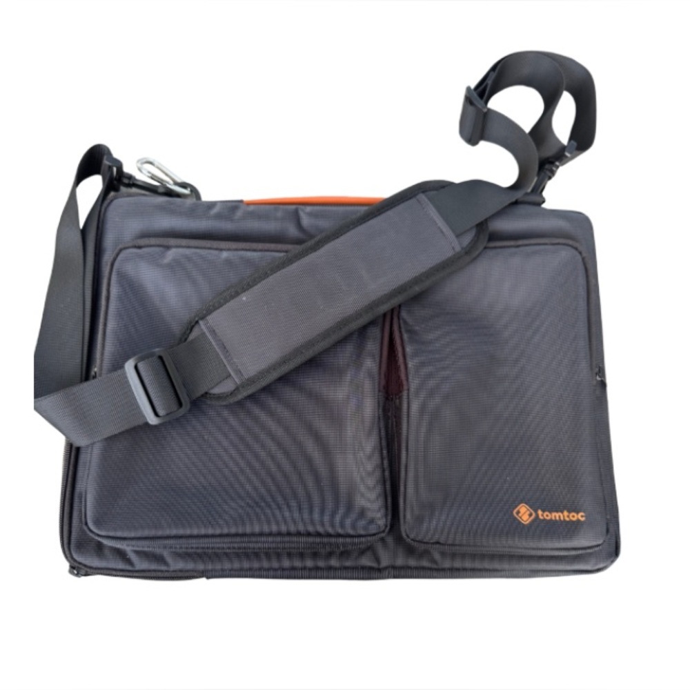 Tomtoc ‎A42F2D1 360 Protective Laptop Sleeve, Black